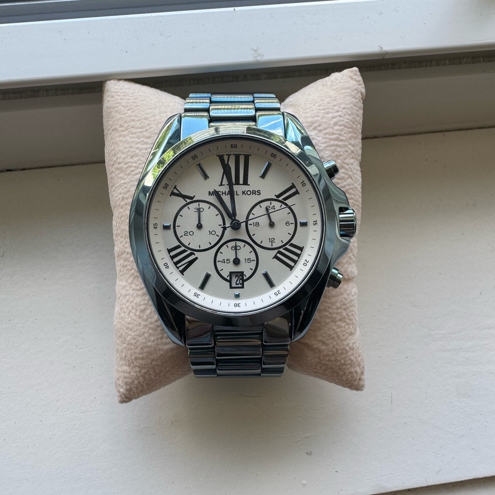 Michael Kors Metallic Silver Watch